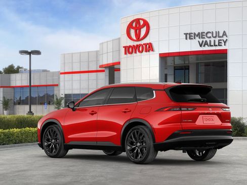 New 2025 Toyota Crown Signia Limited image 6