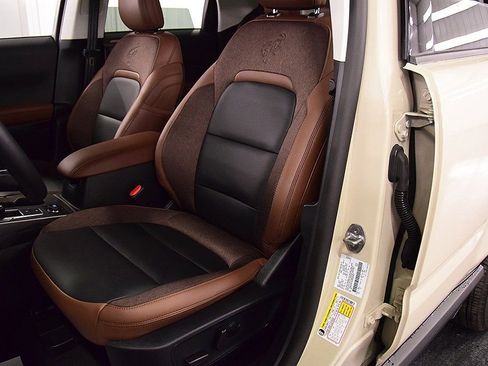 Used 2025 Ford Bronco Sport Outer Banks w/ Outer Banks Tech Package+ image 28