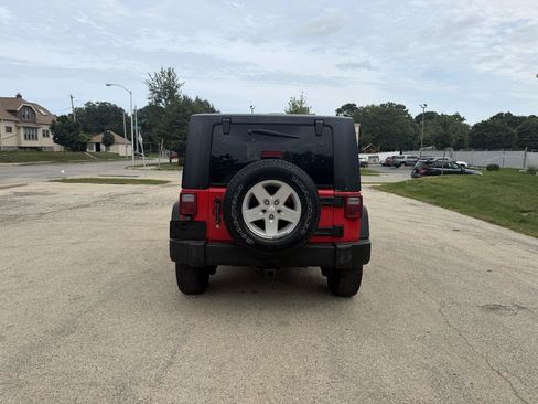 Used 2008 Jeep Wrangler X AWD/4WD image 6