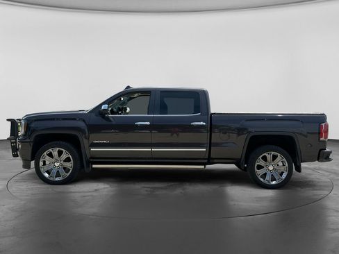 Used 2016 GMC Sierra 1500 Denali w/ Denali Ultimate Package AWD/4WD image 6