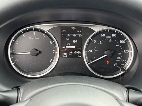 Used 2025 Nissan Kicks Play S image 15