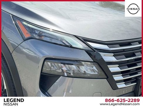 Used 2026 Nissan Rogue SV w/ SV Premium Package AWD/4WD image 10