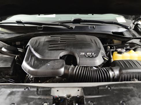 Used 2019 Dodge Charger GT image 15