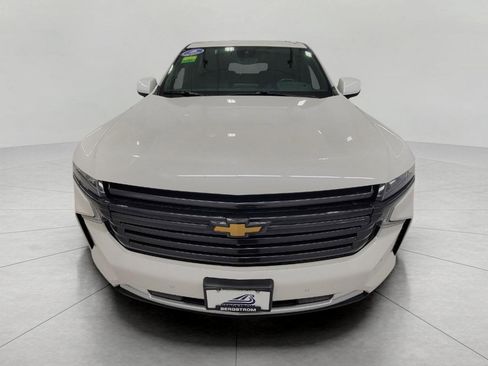 Used 2023 Chevrolet Suburban High Country AWD/4WD image 13