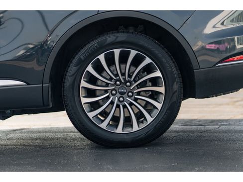 Used 2022 Lincoln Aviator Reserve w/ Elements Package Plus image 5