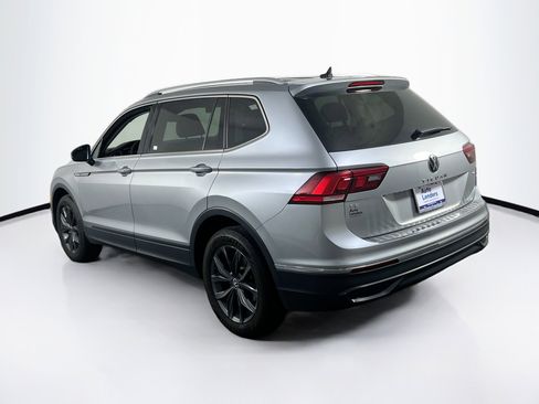 Used 2022 Volkswagen Tiguan SE image 7