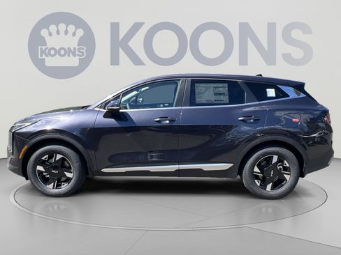 New 2027 Kia Sportage LX w/ LX Convenience Package FWD image 2