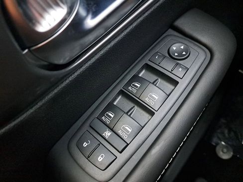 New 2026 Chrysler Pacifica Select image 27