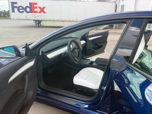 Used 2023 Tesla Model 3 Standard Range RWD image 16