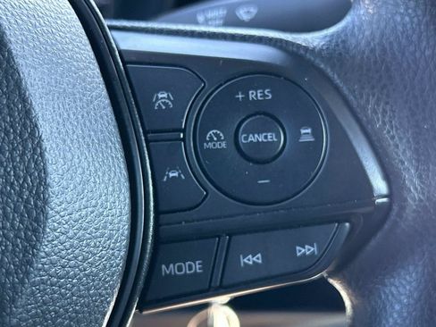 Used 2024 Toyota Corolla LE FWD image 29