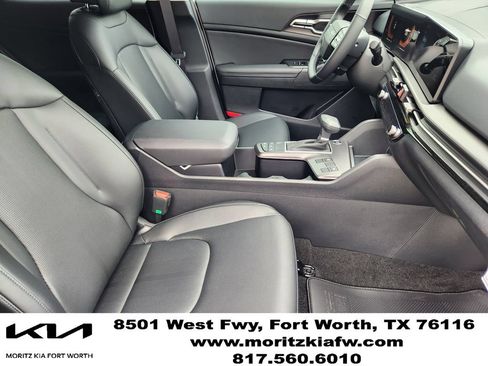 New 2026 Kia Sportage EX FWD image 10