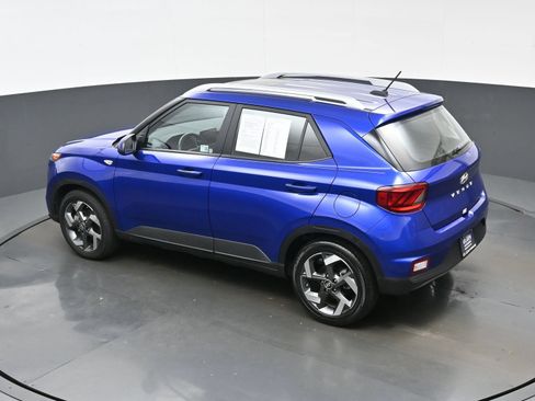 Certified 2026 Hyundai Venue SEL FWD image 36