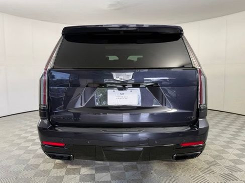 Certified 2026 Cadillac Escalade Platinum Sport w/ LPO, ONYX Package AWD/4WD image 8