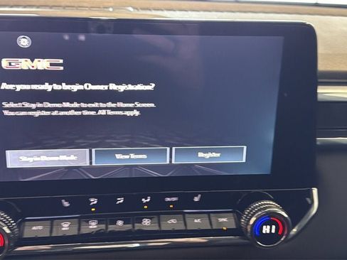 New 2026 GMC Canyon Elevation w/ Convenience Package image 23