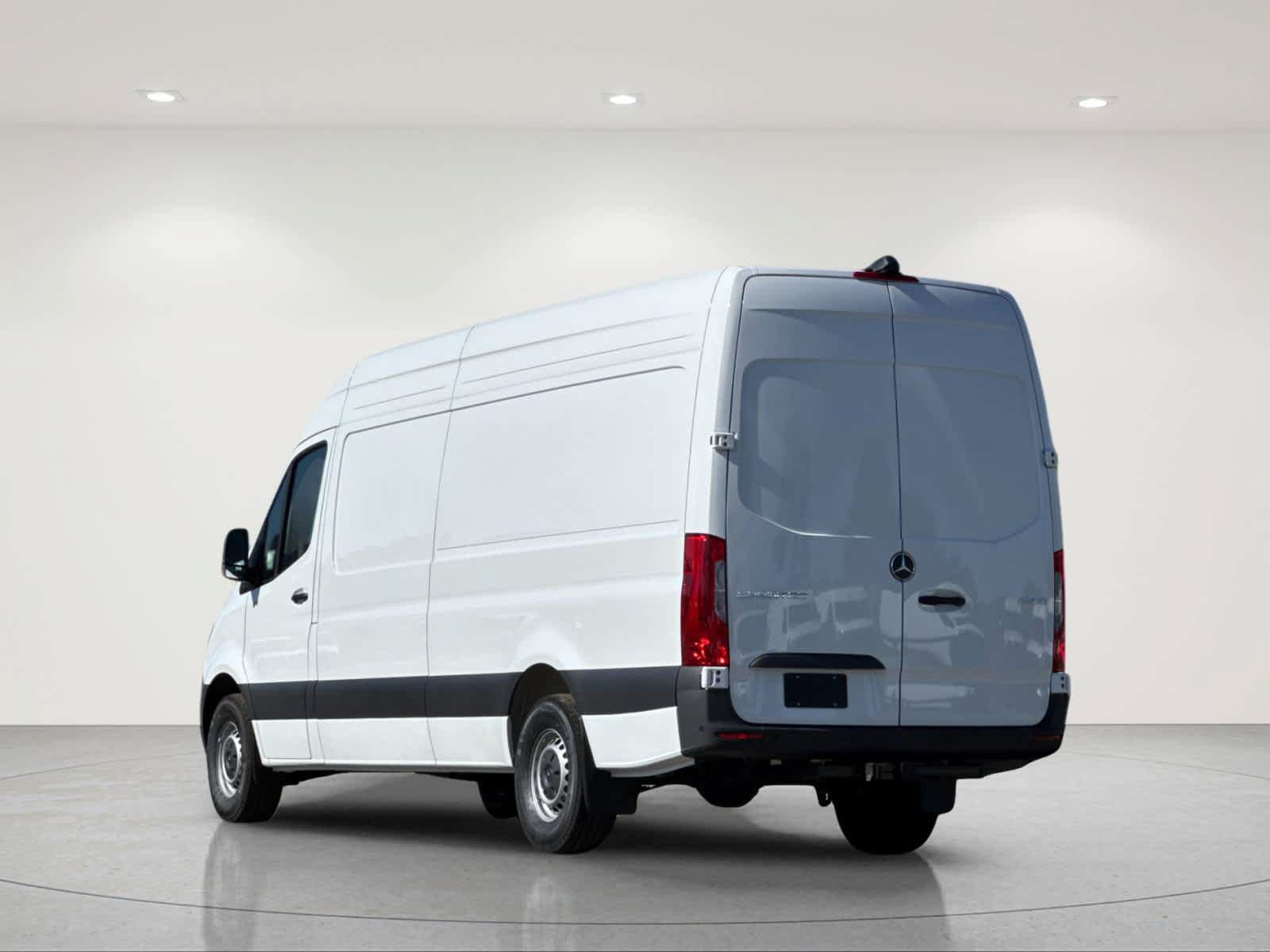 New 2027 Mercedes-Benz Sprinter 2500 image 4