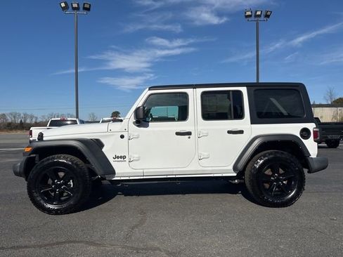 Used 2021 Jeep Wrangler Unlimited Sport image 20