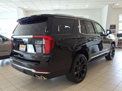New 2026 GMC Yukon Denali AWD/4WD image 6