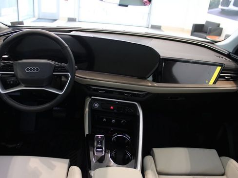 New 2026 Audi Q5 Premium Plus AWD/4WD image 6