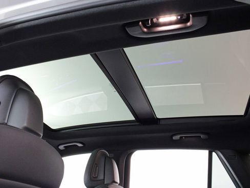 Certified 2025 Mercedes-Benz GLC 300 4MATIC image 17