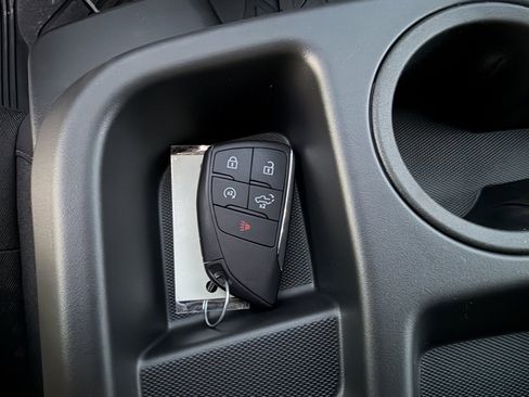 New 2026 Chevrolet Silverado 1500 Custom w/ LPO, Dark Essentials Package image 7