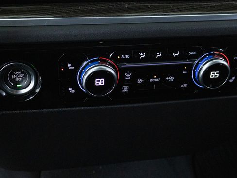 Certified 2024 GMC Sierra 1500 Elevation AWD/4WD image 14