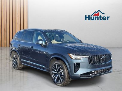 New 2026 Volvo XC90 B5 Core w/ Protection Package Premier