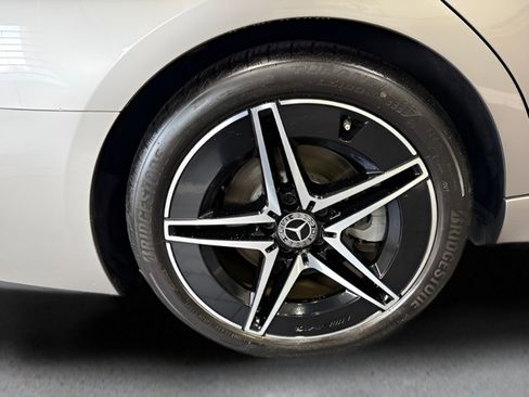 Used 2023 Mercedes-Benz C 300 Sedan image 35