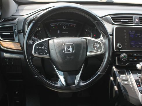 Used 2018 Honda CR-V Touring image 10