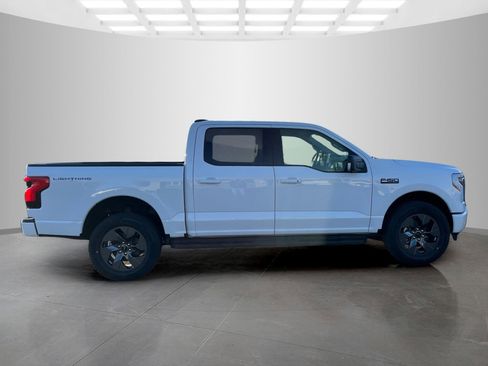 New 2025 Ford F150 Lightning Flash image 3