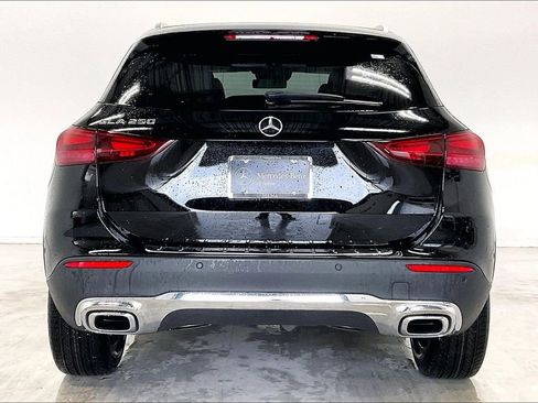 New 2026 Mercedes-Benz GLA 250 image 4