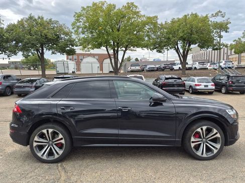 Used 2019 Audi Q8 Premium Plus w/ Premium Plus AWD/4WD image 4