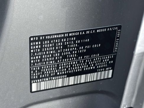 New 2026 Volkswagen Tiguan SE image 16