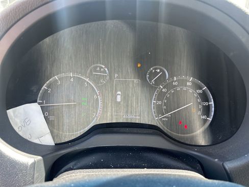 Used 2023 Lexus GX 460 Premium image 6