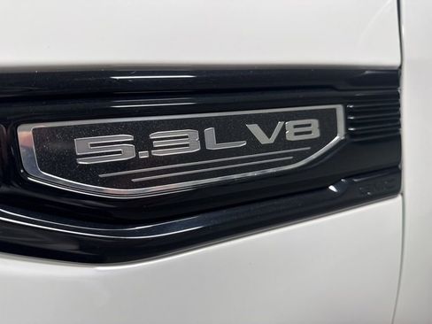 Used 2024 GMC Sierra 1500 Elevation w/ LPO, Elevation Black Package AWD/4WD image 36