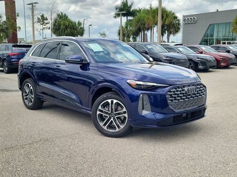 Certified 2025 Audi Q5 Premium AWD/4WD image 31