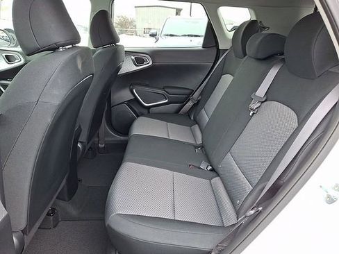 Certified 2023 Kia Soul LX w/ LX Technology Package FWD image 10
