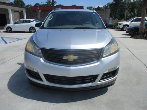 Used 2015 Chevrolet Traverse LS FWD image 29