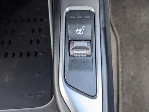 Certified 2023 Kia Sorento S image 26