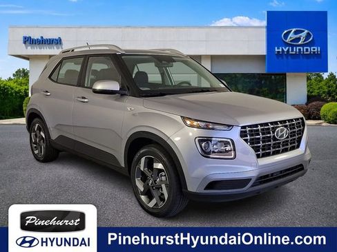 New 2026 Hyundai Venue SEL FWD image 1
