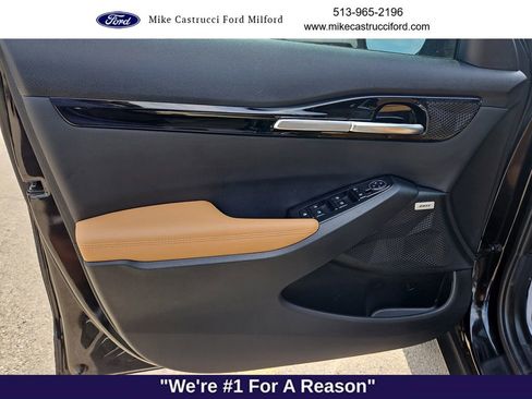 Used 2024 Kia Seltos SX w/ SX Sunroof Package AWD/4WD image 23