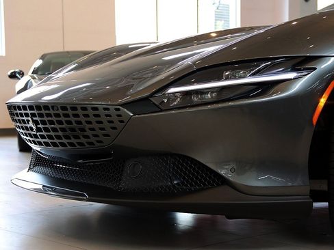 Certified 2024 Ferrari Roma Spider image 22