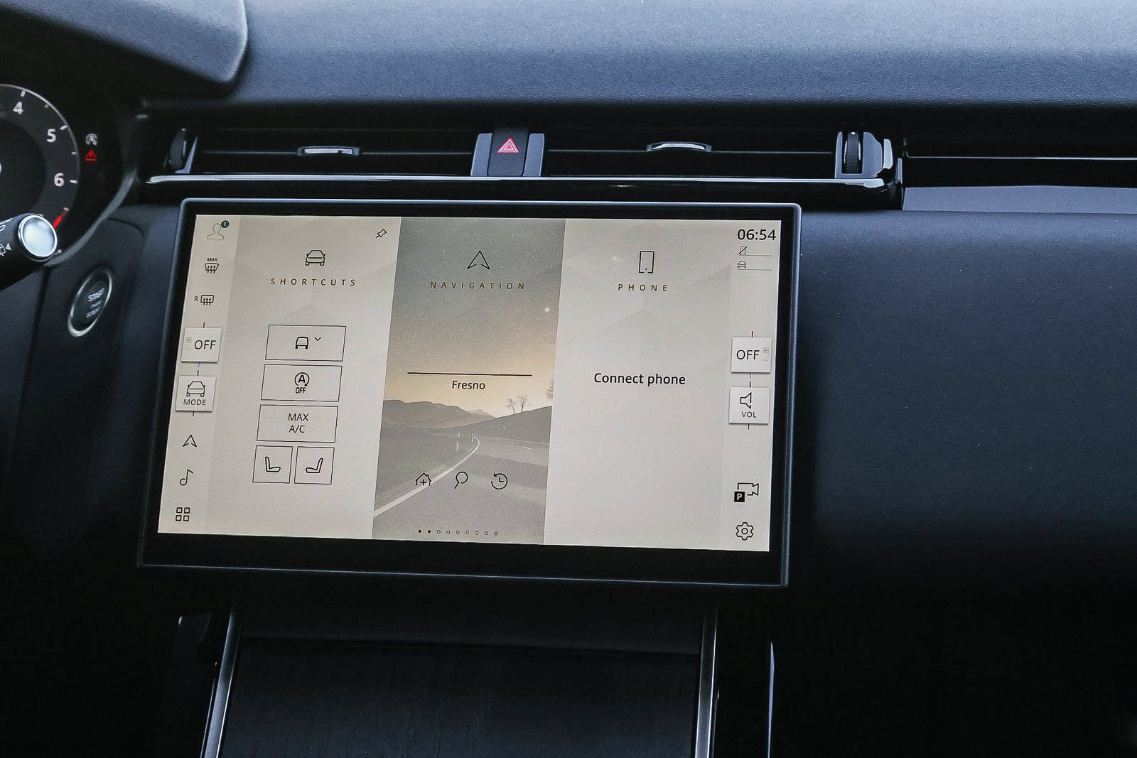 New 2026 Land Rover Range Rover Velar S AWD/4WD image 22