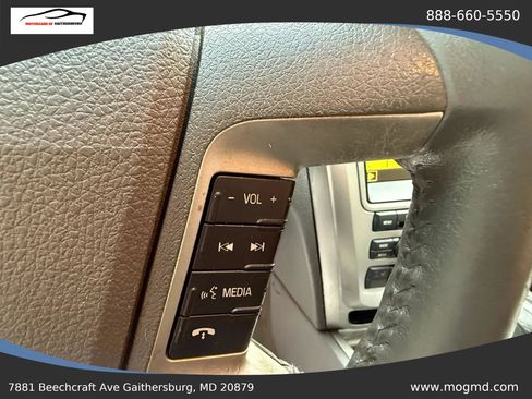 Used 2010 Ford Fusion Hybrid FWD image 25