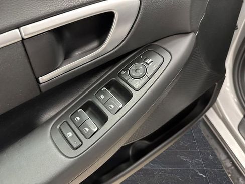 Used 2023 Hyundai Sonata SE w/ Cargo Package image 24