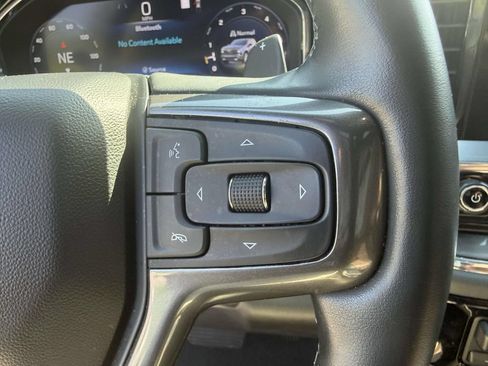Used 2023 Chevrolet Silverado 1500 High Country w/ High Country Premium Package AWD/4WD image 19