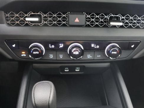 Used 2025 Honda Accord SE image 15