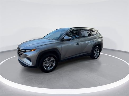 Used 2022 Hyundai Tucson SEL w/ Cargo Package image 4