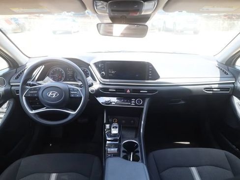 Used 2023 Hyundai Sonata SEL FWD image 11