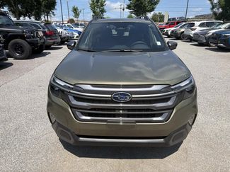 Used 2025 Subaru Forester Limited w/ Popular Package AWD/4WD video 2