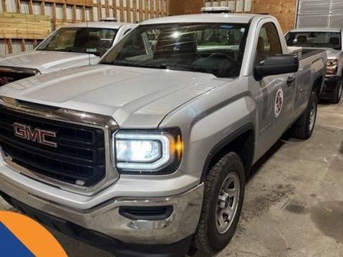 Used 2017 GMC Sierra 1500 2WD Regular Cab image 1